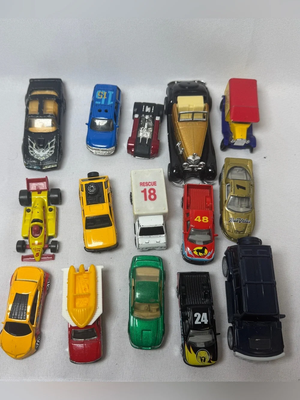 Huge Lot Of Cars! ~50 Hot Wheels Matchbox And More!